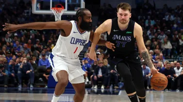 NBA: ¡Sin chance! James Harden se rinde a los pies de Luka Doncic tras este insólito canasto (+Video)