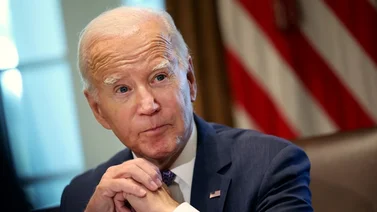 Biden dispuesto a limitar la política migratoria a cambio de fondos para Ucrania