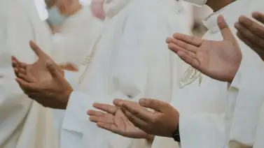 Obispos se rebelan contra la bendición de parejas del mismo sexo Obispos se rebelan contra la bendición de parejas del mismo sexo
