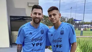 ¿Se aleja del FC Barcelona? Claudio Echeverri estaría cerca de fichar por este equipo inglés ¿Se aleja del FC Barcelona? Claudio Echeverri estaría cerca de fichar por este equipo inglés