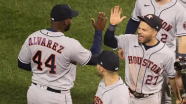 MLB: Astros de Houston desean Feliz Navidad con grandes momentos de tres peloteros latinos (+Video)