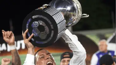 Liga FUTVE: ¡Como el Niño Jesús! Así ayudó este entrenador venezolano a los más necesitados en Navidad (+Video) Liga FUTVE: ¡Como el Niño Jesús! Así ayudó este entrenador venezolano a los más necesitados en Navidad (+Video)