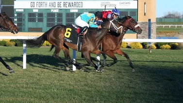 Jinete venezolano lucha la estadística con jockey mexicano en este hipódromo de Estados Unidos