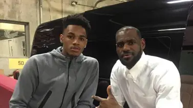 NBA: ¿LeGM? Dejounte Murray podría llegar a Los Angeles Lakers por la influencia de LeBron James (+Video) NBA: ¿LeGM? Dejounte Murray podría llegar a Los Angeles Lakers por la influencia de LeBron James (+Video)