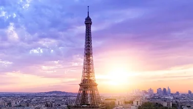 La emblemática Torre Eiffel permanece cerrada por esta razón (+Video)