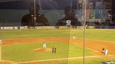 LVBP: ¡Insólito! Vea la jugada que revisan en el juego del comodín 