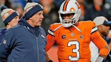 Obligaron a quarterback de los Denver Broncos a cambiar su contrato o lo sentaban en la banca