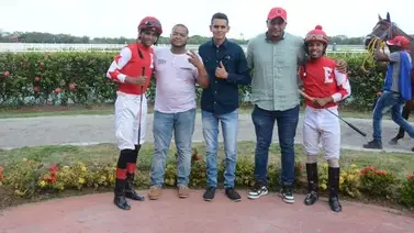 Entrenador venezolano gana la estadística en República Dominicana Entrenador venezolano gana la estadística en República Dominicana