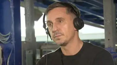 Gary Neville cuestionó últimos fichajes del Manchester United por su rendimiento y costo Gary Neville cuestionó últimos fichajes del Manchester United por su rendimiento y costo