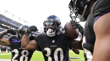 NFL: Baltimore Ravens sorprende a los Dolphins con una victoria aplastante para llevarse el título de división NFL: Baltimore Ravens sorprende a los Dolphins con una victoria aplastante para llevarse el título de división