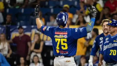 LVBP: Alberth Martínez divide de esta manera sus jonrones con Magallanes (+Video) LVBP: Alberth Martínez divide de esta manera sus jonrones con Magallanes (+Video)