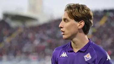 ¡Impactacte! Jugador de la Fiorentina convulsiona en pleno partido ante el Inter (+Video) ¡Impactacte! Jugador de la Fiorentina convulsiona en pleno partido ante el Inter (+Video)