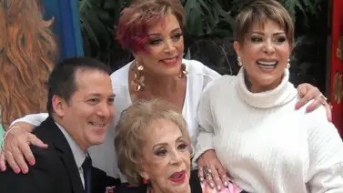 Sylvia Pasquel y la posible herencia de su madre Silvia Pinal Sylvia Pasquel y la posible herencia de su madre Silvia Pinal