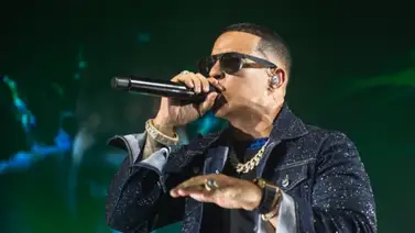 La foto de Daddy Yankee con otra mujer que revolucionó las redes sociales La foto de Daddy Yankee con otra mujer que revolucionó las redes sociales