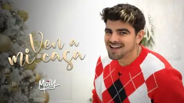 Jonathan Moly viste de salsa los clásicos de la Navidad Jonathan Moly viste de salsa los clásicos de la Navidad