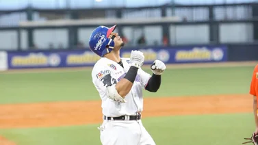 LVBP: Tiburones desplegó su mejor ofensiva en extra innings y derrotó a Caribes  (Finalizado)