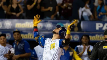 LVBP: Alberth Martínez hace historia en Magallanes con este bambinazo (+video)