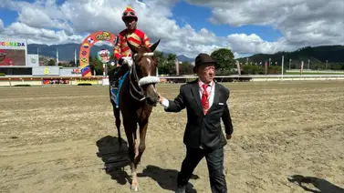Primera vez que un jockey de este continente gana en La Rinconada en 65 años de historia Primera vez que un jockey de este continente gana en La Rinconada en 65 años de historia