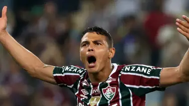 Thiago Silva cumple una emotiva promesa tras salvar a su equipo del descenso (+Video) Thiago Silva cumple una emotiva promesa tras salvar a su equipo del descenso (+Video)
