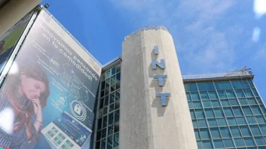 Caracas | Conozca cómo es el operativo de grúas en la plataforma del INTT (+Detalles)