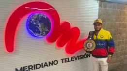 Yoel Finol exhibe su título mundial luego de consumar revancha