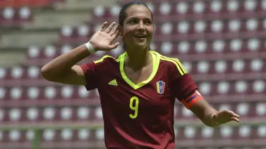 Deyna Castellanos se pronuncia sobre el nuevo formato de clasificación al Mundial Femenino de 2027 Deyna Castellanos se pronuncia sobre el nuevo formato de clasificación al Mundial Femenino de 2027