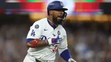 MLB: Varios equipos persiguen a Teoscar Hernández, Dodgers llevan la delantera MLB: Varios equipos persiguen a Teoscar Hernández, Dodgers llevan la delantera