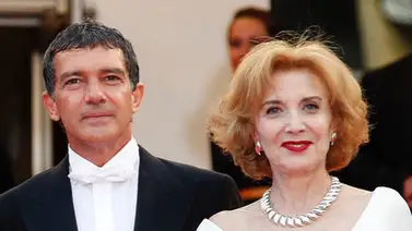 Antonio Banderas desolado por el fallecimiento de Marisa Paredes Antonio Banderas desolado por el fallecimiento de Marisa Paredes