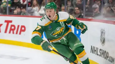 Hockey de alta intensidad: Wild y Panthers protagonizan una nueva jornada de la NHL Hockey de alta intensidad: Wild y Panthers protagonizan una nueva jornada de la NHL