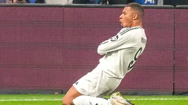 Mbappé brilla para el Real Madrid con este gol en la Copa Intercontinental (+Video) Mbappé brilla para el Real Madrid con este gol en la Copa Intercontinental (+Video)