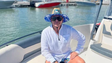 Daniel Sarcos de paseo por las playas de Morrocoy 