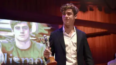 Emiliano Martínez y Franco Colapinto reconocidos como los mejores deportistas argentinos del año Emiliano Martínez y Franco Colapinto reconocidos como los mejores deportistas argentinos del año