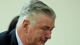 Alec Baldwin asegura que el caso de Rust tiene "verdades ocultas"