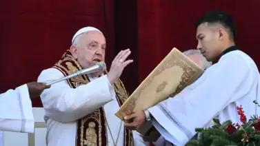 El Papa Francisco emite su mensaje de Navidad y pide por Venezuela(+Video) El Papa Francisco emite su mensaje de Navidad y pide por Venezuela(+Video)
