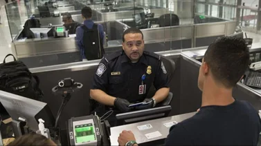 cuartito de Migración aeropuerto