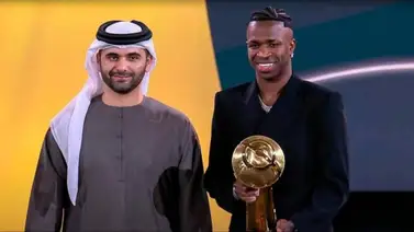 Vinícius Jr. gana el mejor jugador del año en los premios Globe Soccer 2024 Vinícius Jr. gana el mejor jugador del año en los premios Globe Soccer 2024