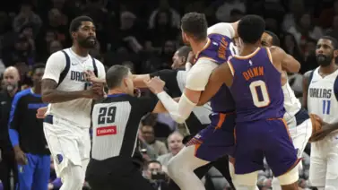 ¡Fuerte sanciones! La NBA da a conocer el castigo para Nurkic, Marshall y Washington tras el altercado entre Mavericks y Suns ¡Fuerte sanciones! La NBA da a conocer el castigo para Nurkic, Marshall y Washington tras el altercado entre Mavericks y Suns