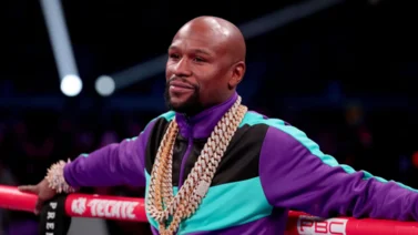 Este fue el millonario regalo de Mayweather a su nieto de tres años 