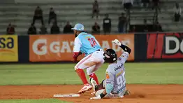 LVBP: Cardenales vino de atrás y dejó en el terreno a los Tigres