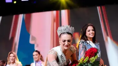 Andreina Goetz: La reina madre que hoy ve coronarse a su hija Clara Vega Andreina Goetz: La reina madre que hoy ve coronarse a su hija Clara Vega