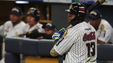 LVBP: Salvador Pérez se estrena como jonronero con Leones ante Magallanes LVBP: Salvador Pérez se estrena como jonronero con Leones ante Magallanes