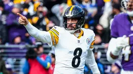 NFL: El viejo Aaron Rodgers responde y los Steelers vencen a los Ravens