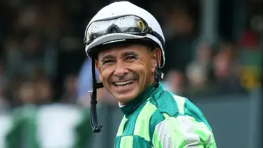 Mike Smith, fusta de lujo, listo para el Jockey Challenge del domingo Mike Smith, fusta de lujo, listo para el Jockey Challenge del domingo