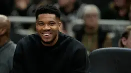 NBA: ¿Qué pasaría si... Antetokounmpo llega a Warriors en 2026?