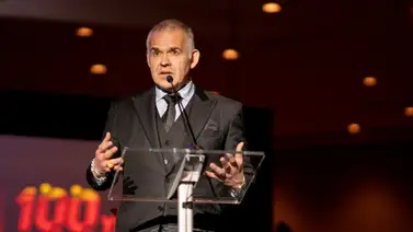 La AMB reelige a Gilberto Jesús Mendoza presidente La AMB reelige a Gilberto Jesús Mendoza presidente