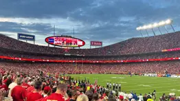 Adiós al Arrowhead: Los Chiefs abandonan Missouri para construir su nuevo hogar "multiproposito"